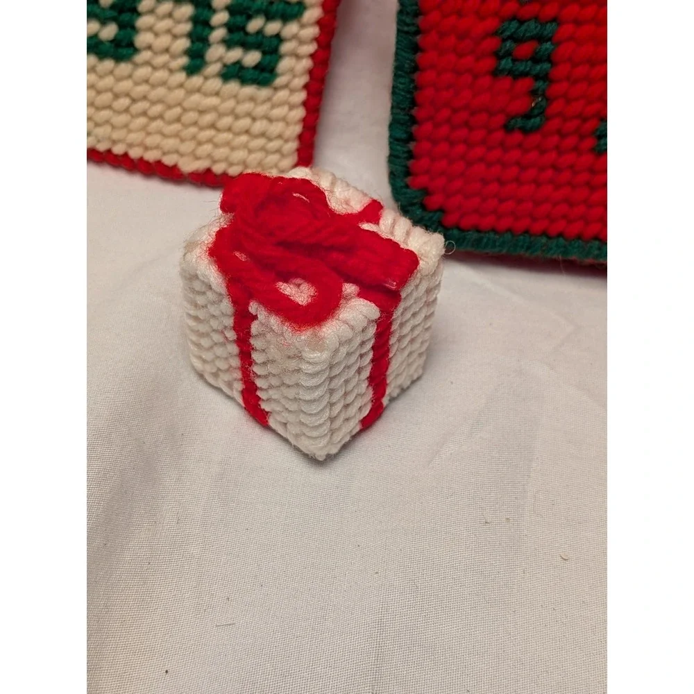 Vintage 1970s Plastic Canvas Christmas Ornaments Lot 7pc Handmade Stockings Noel